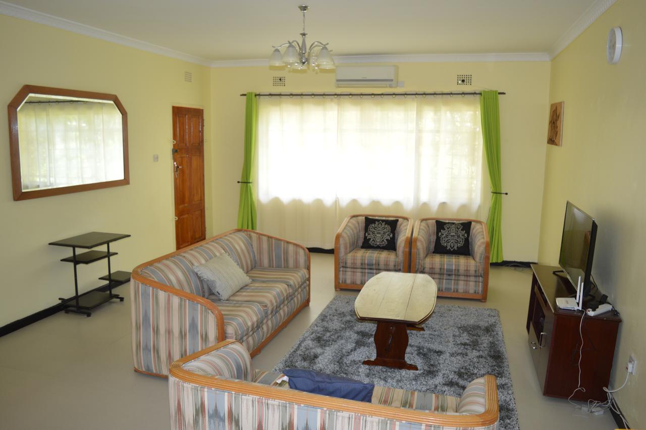 Hotel Kasuda House - Rent The Entire House Lusaka Esterno foto